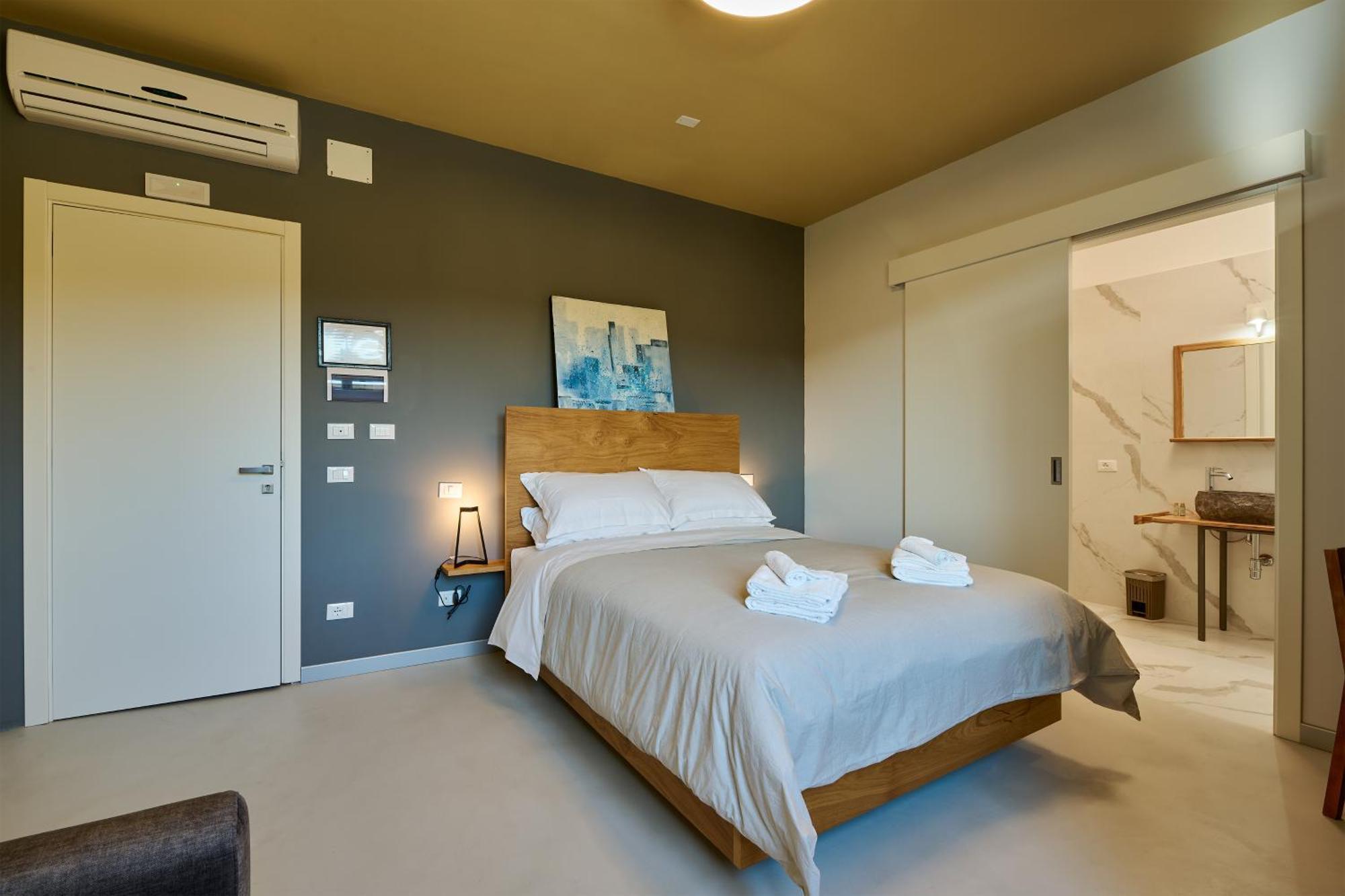 La Dama Country Rooms Монтериджони Екстериор снимка
